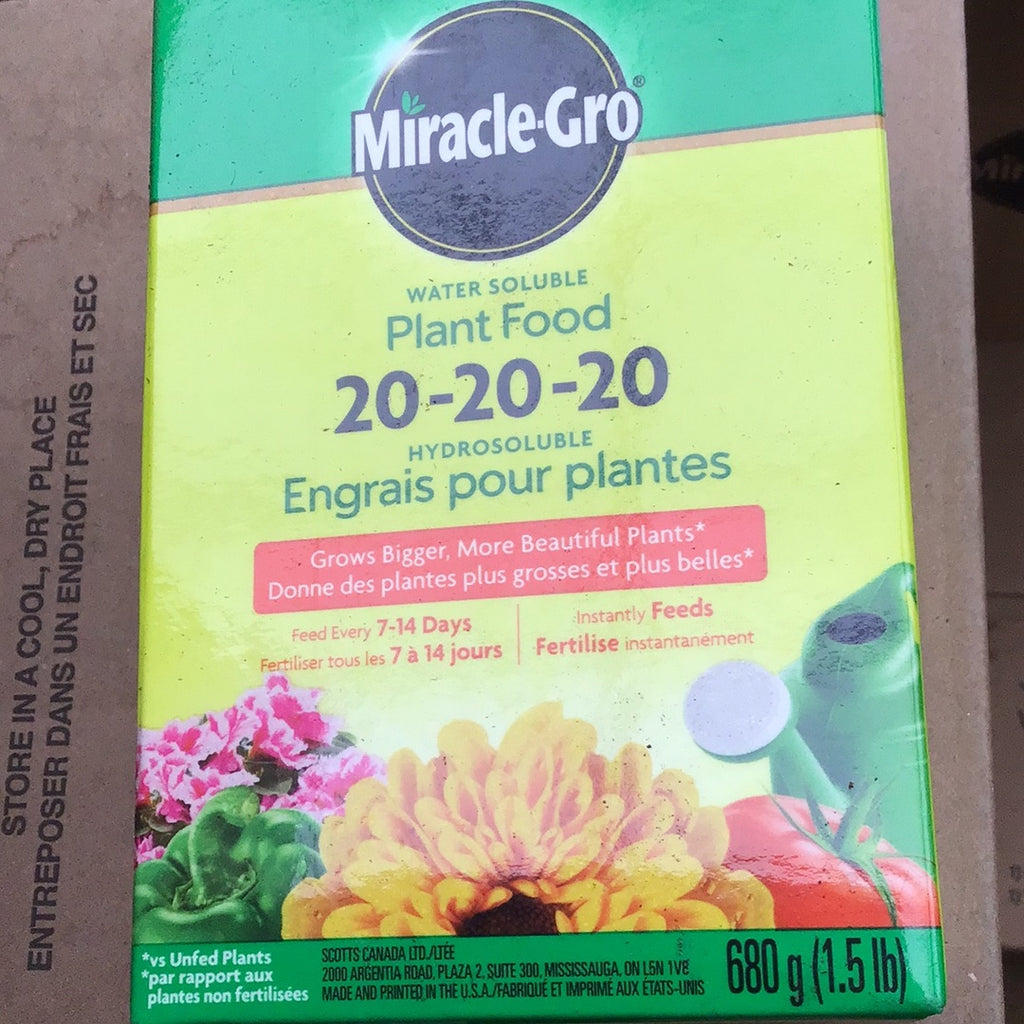 Miracle Gro Water Soluble 20-20-20